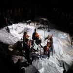 images/Voorstellingsfotos/On the Night Plain/06_OntheNightPlain.jpg